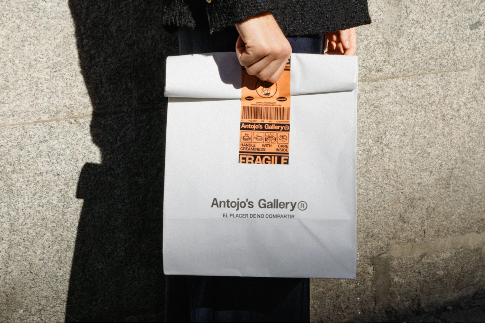 Antojo’s Gallery® – The Pleasure of Not Sharing